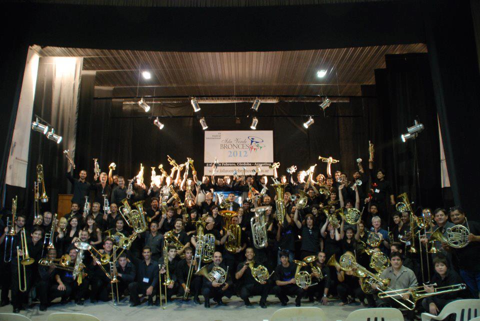 Isla Verde — Isla Verde Bronces 2012 Grupal