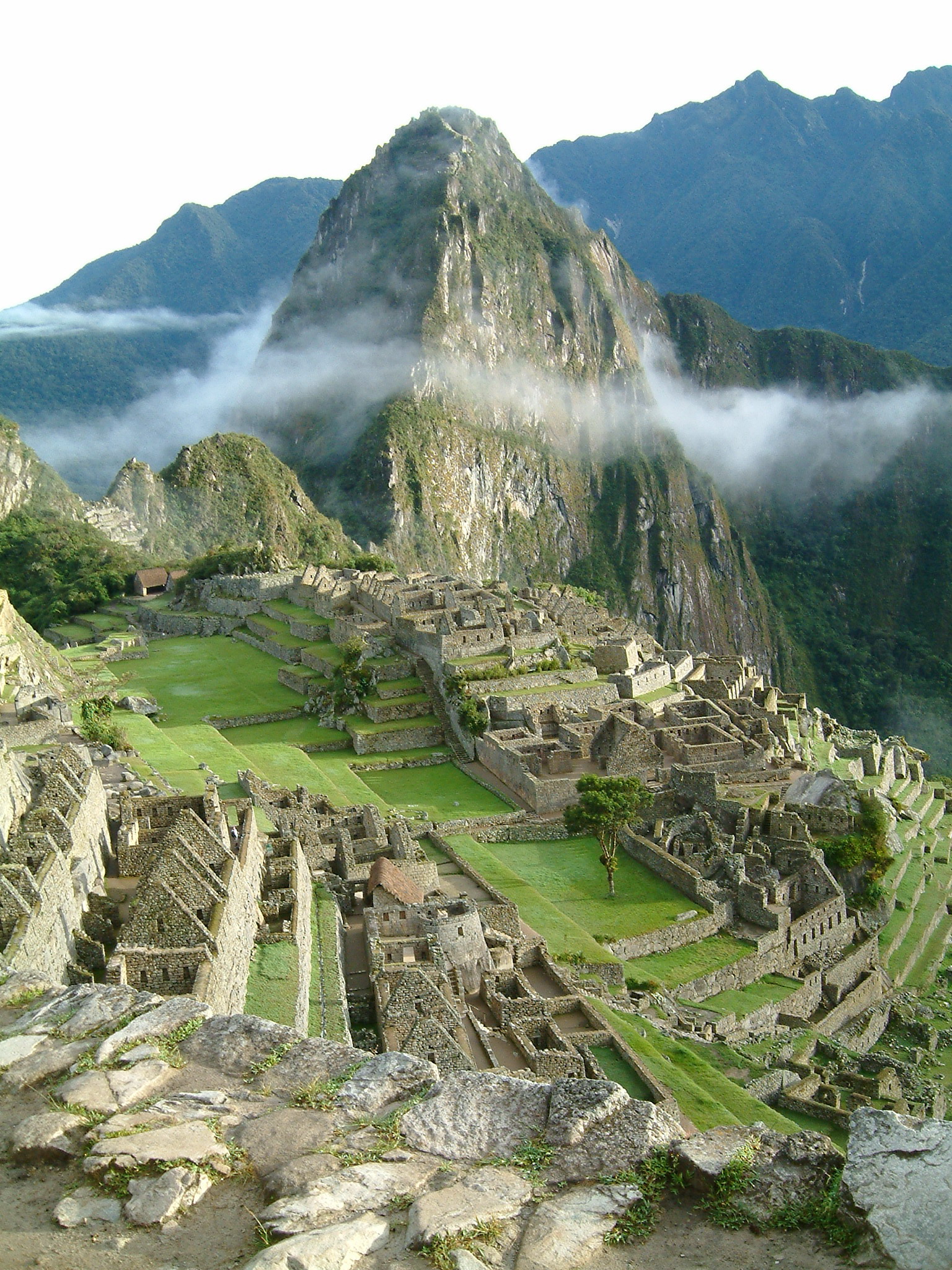 Machu Picchu — Peru Machu Picchu Sunrise
