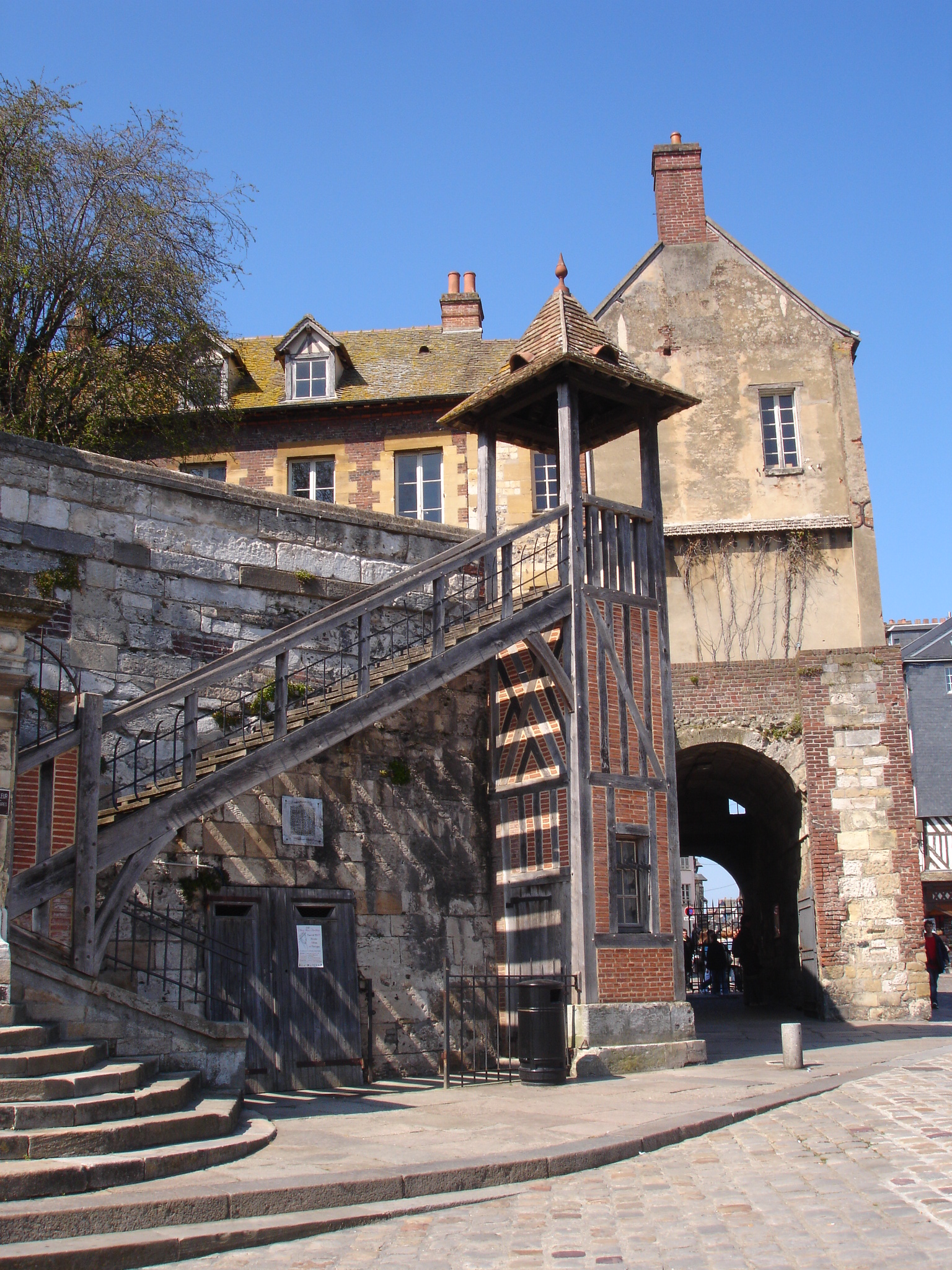 Honfleur — France Calvados Honfleur commanderie2