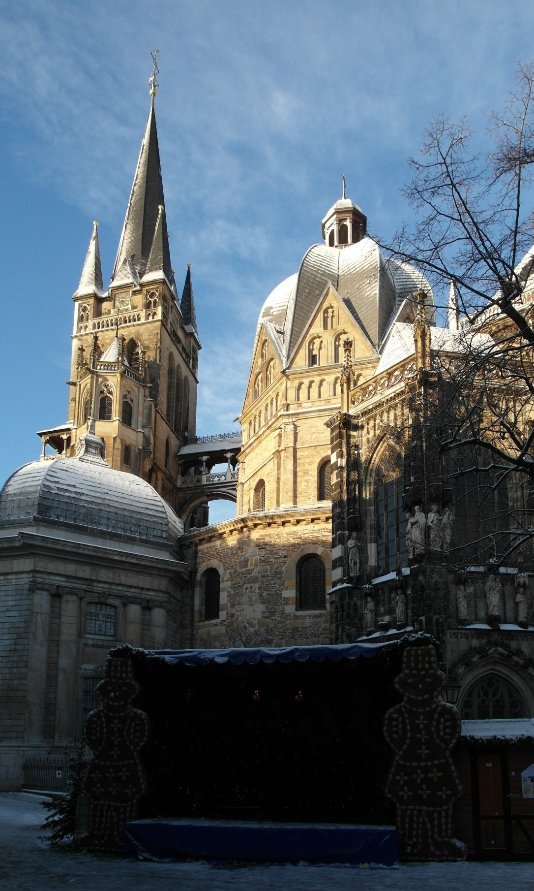 Aachen — AachenerDomWinter 2611