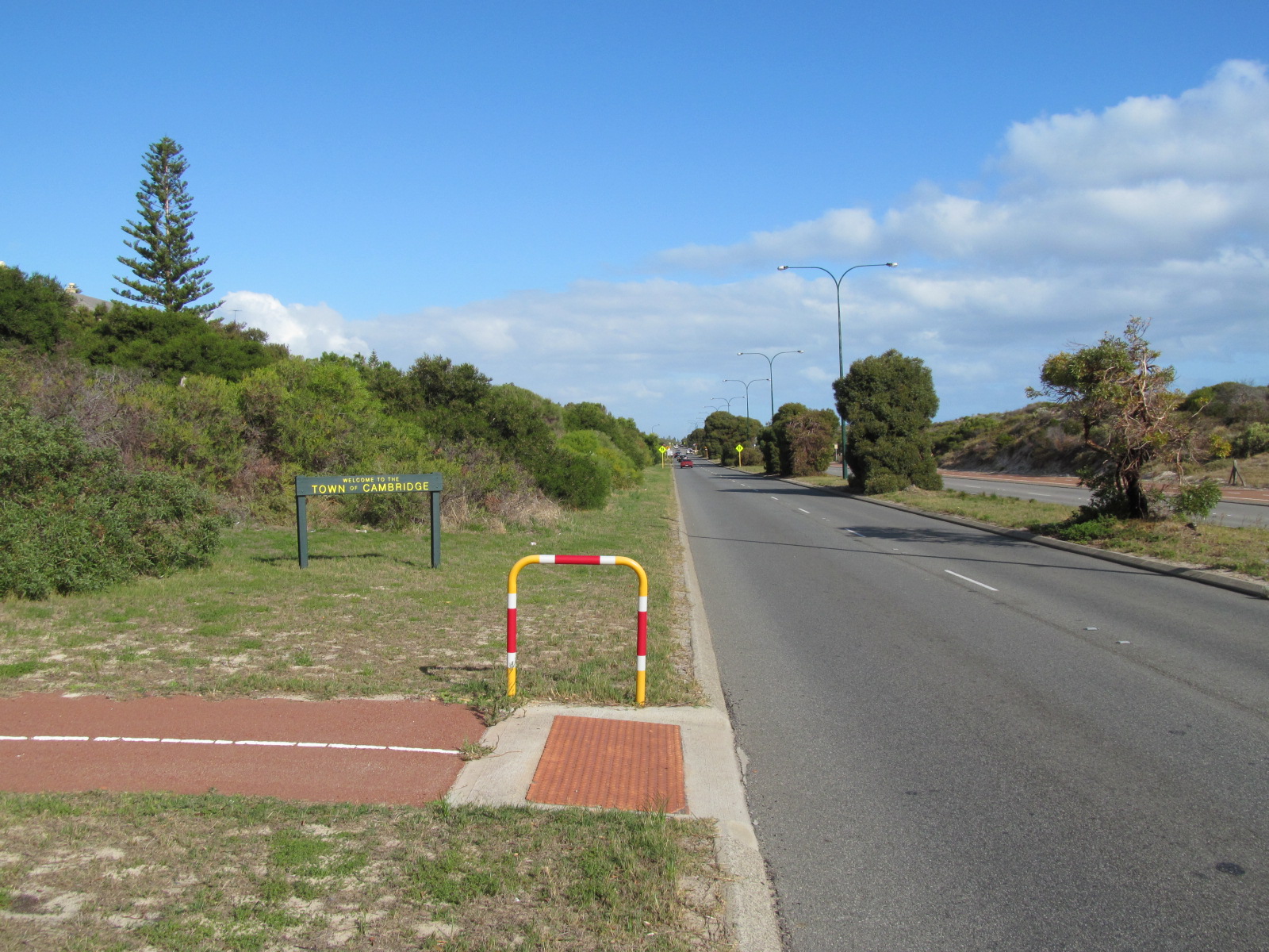 Cambridge — Cambridge welcome City Beach WC 1