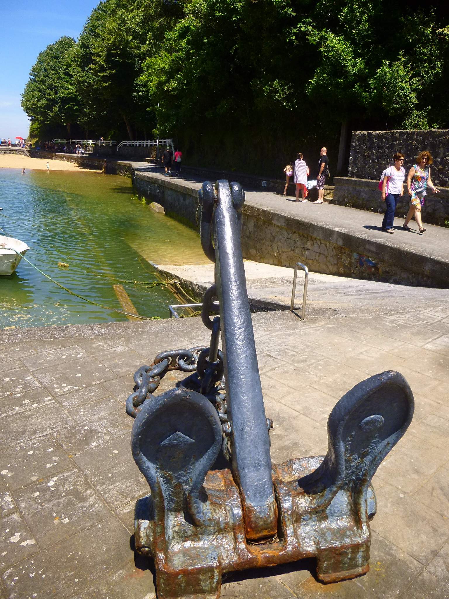 Ea — Ea - Puerto 02