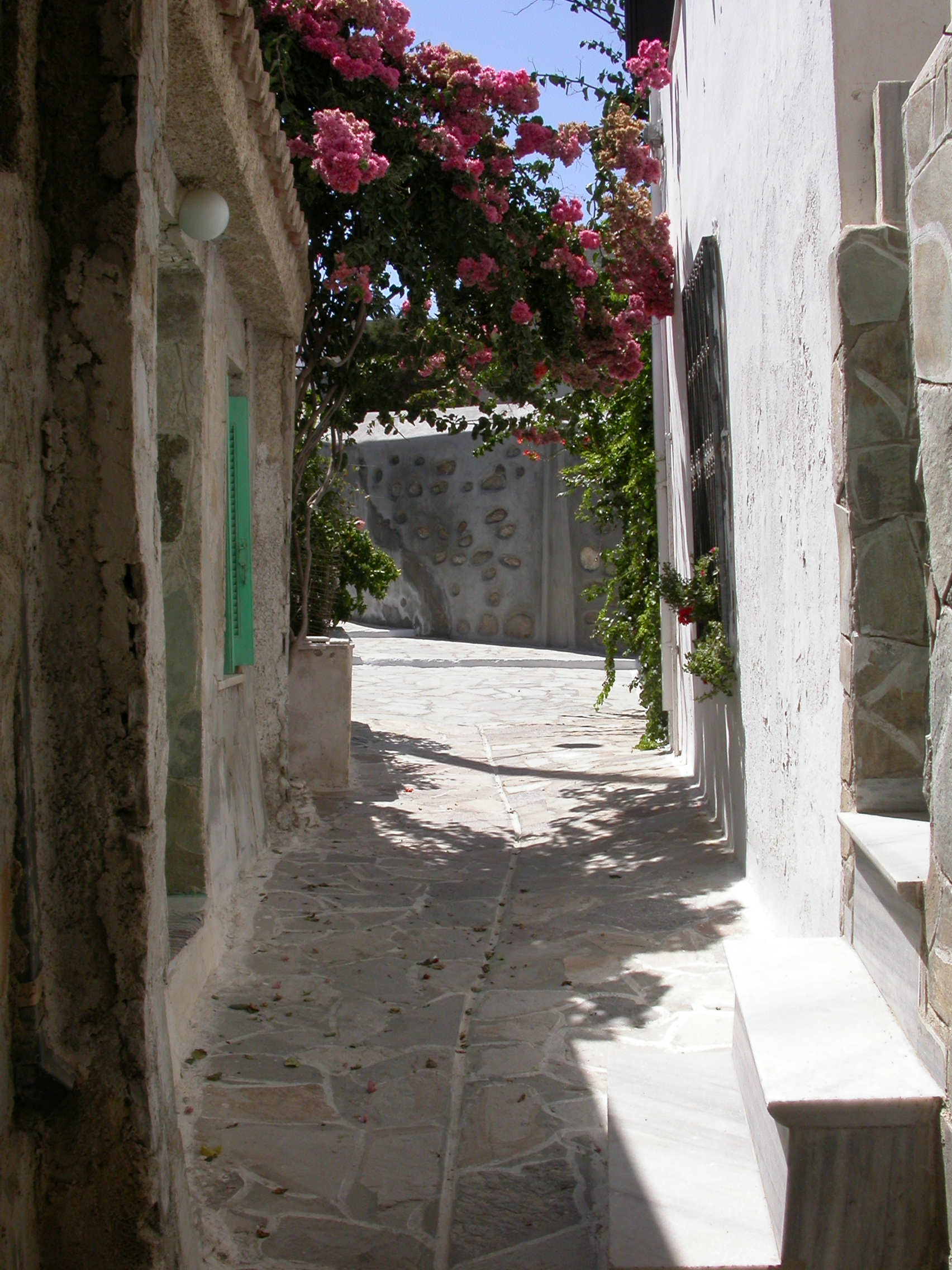 Chora — Street in Chora Naxos Greece DSCN1233