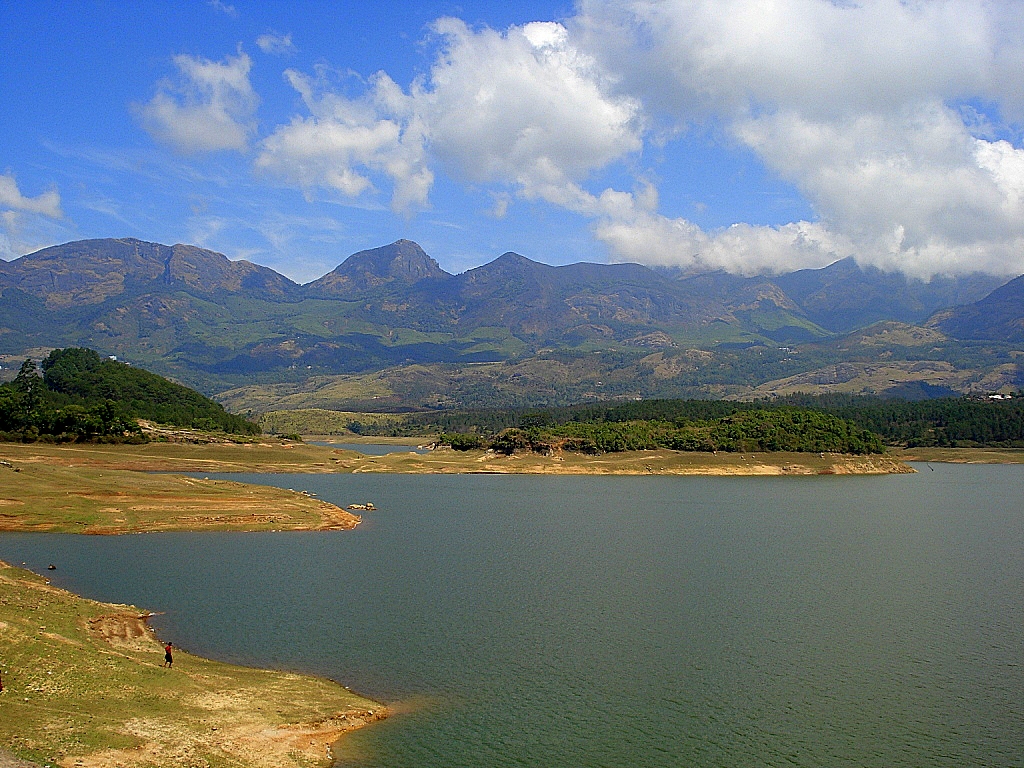 Munnar — PeriyarRiver,Munnar