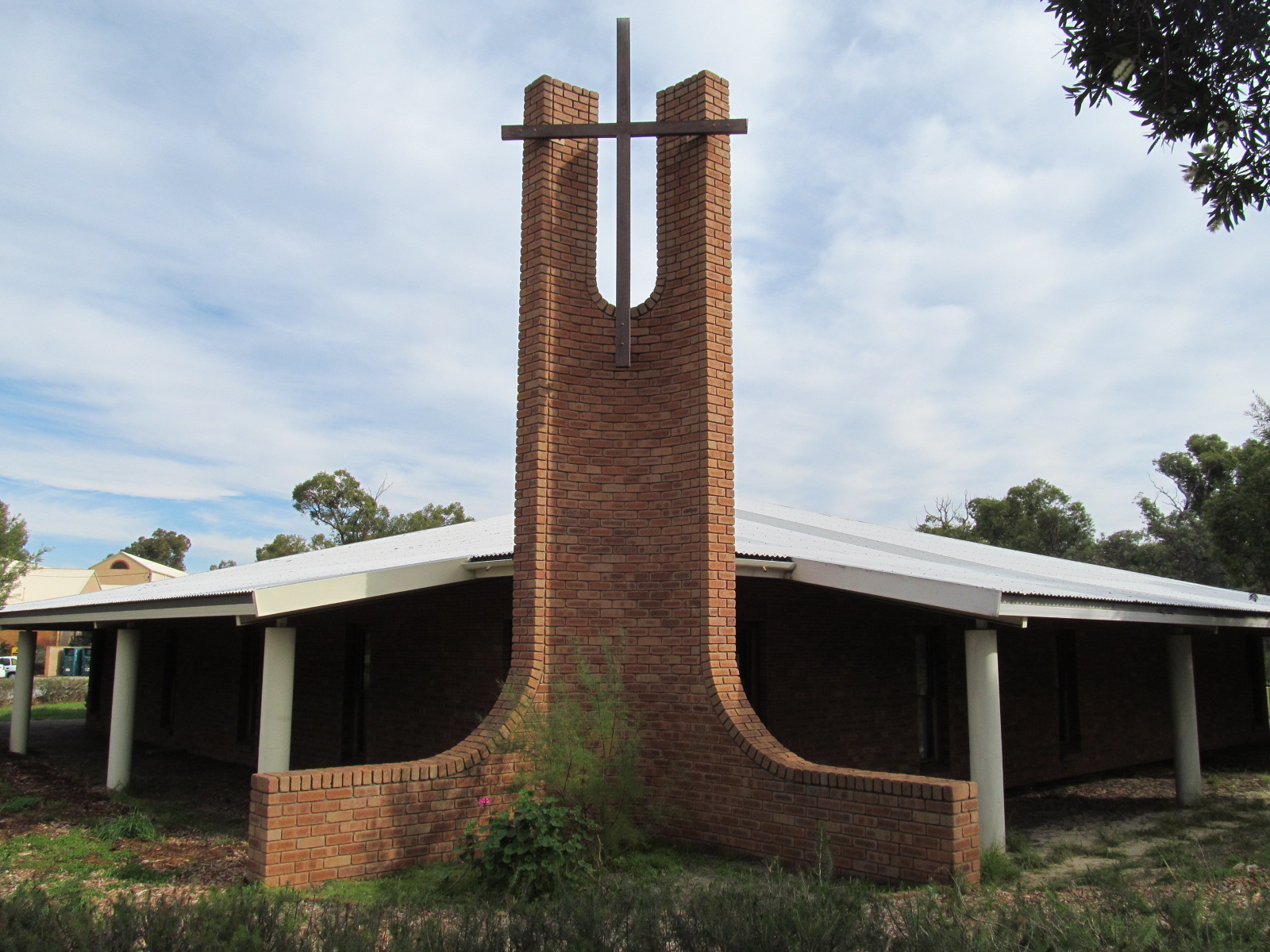 Glendale — OIC hamersley holy cross anglican glendale
