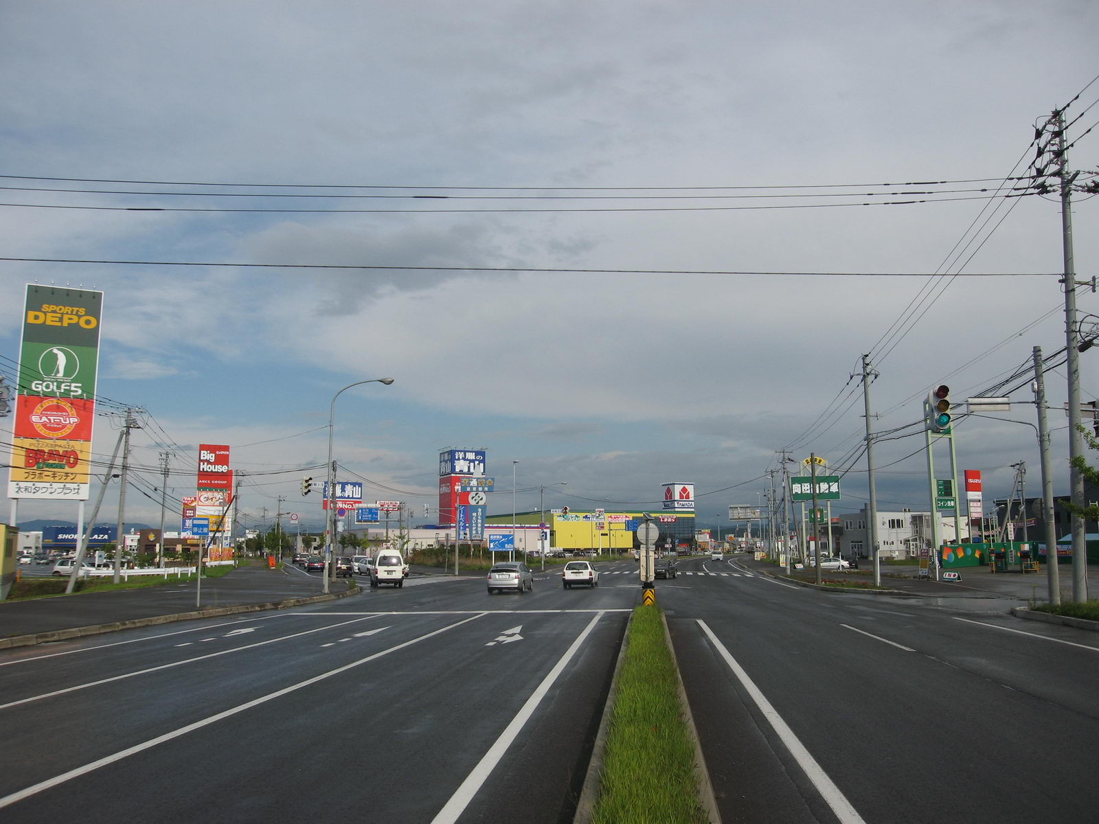 Iwamizawa — Japan-national-road R12 Iwamizawa-bypass