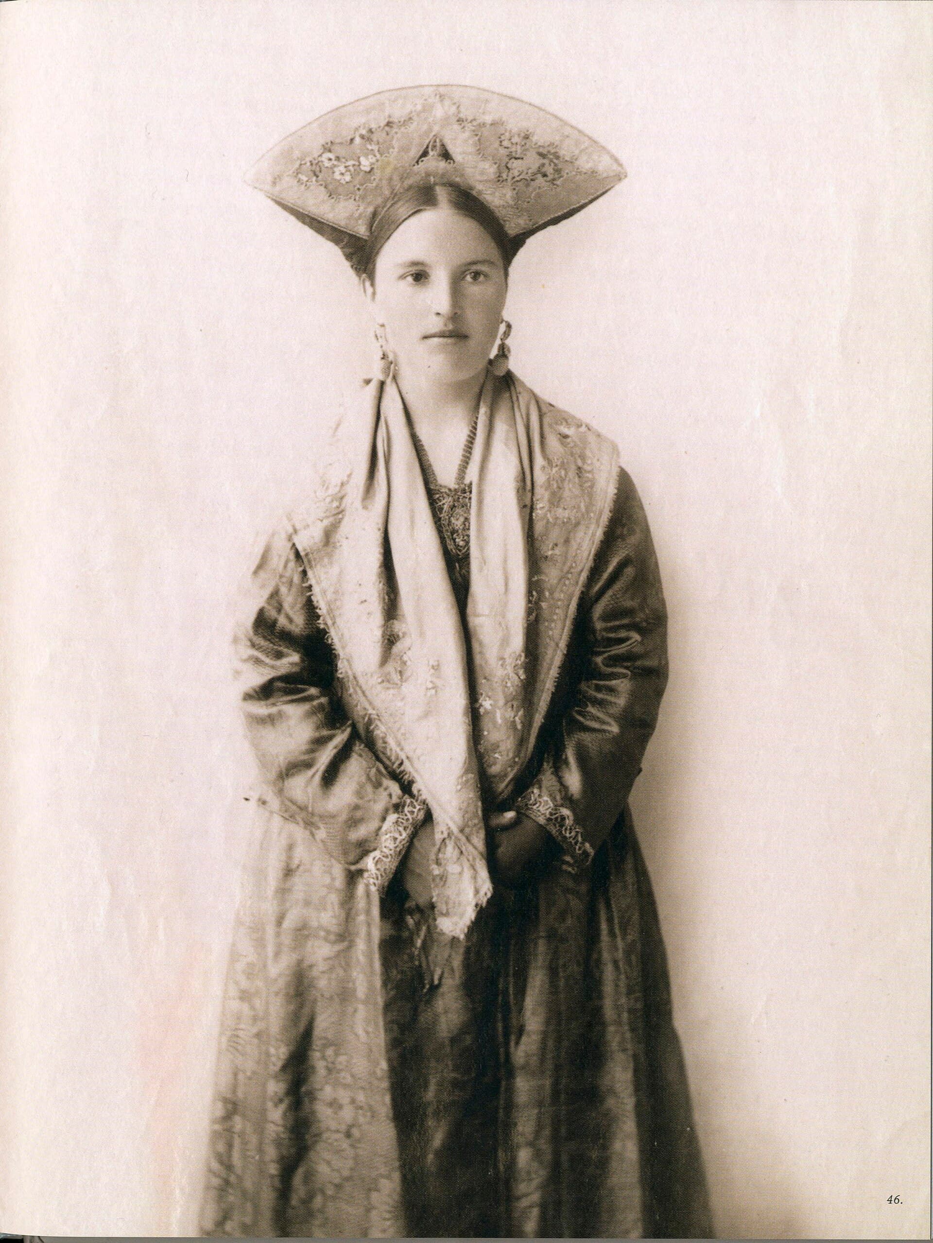 Penza — Dress (19th c., South Russia, Penza gov.) 3