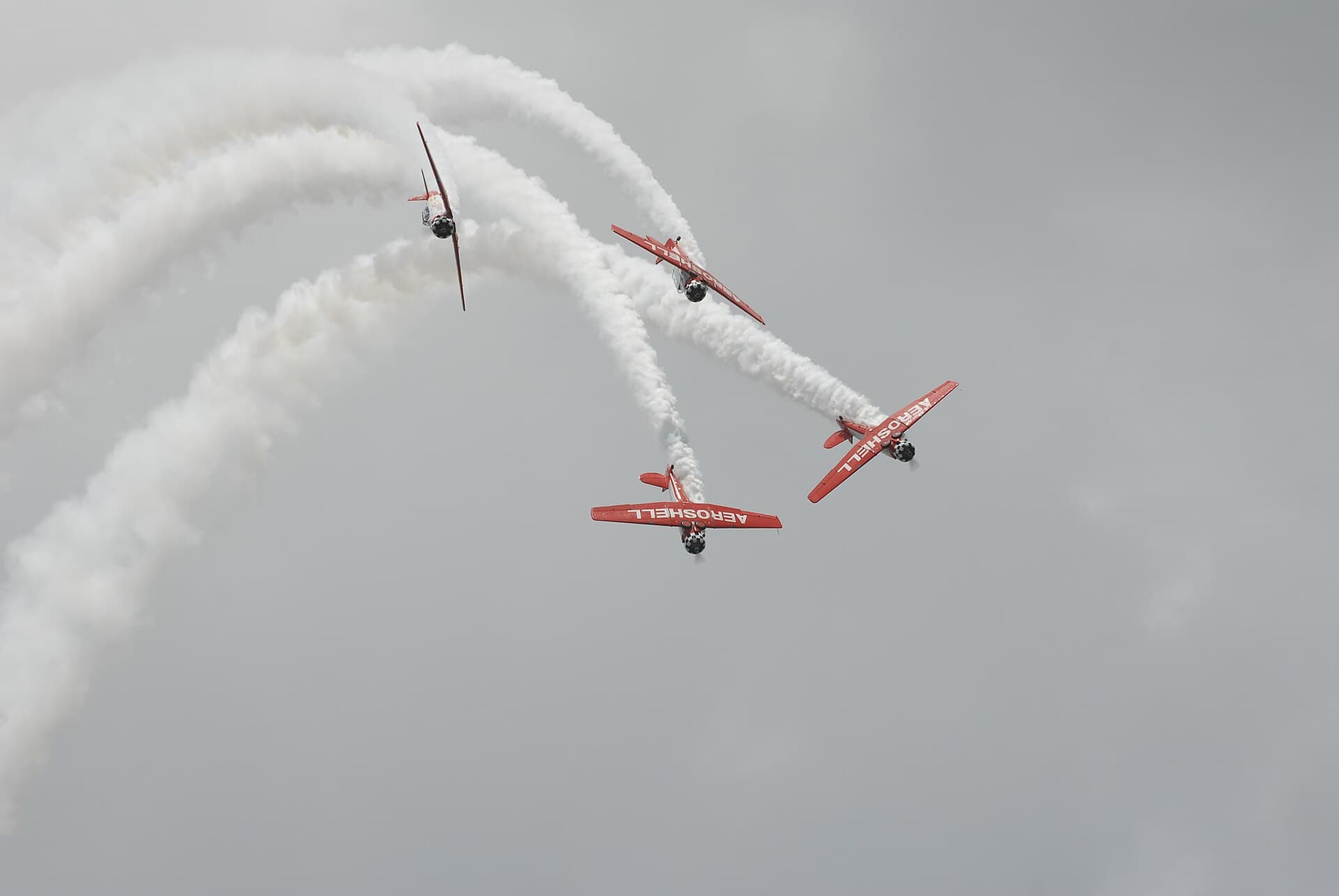 Lakeland — Aeroshell Team at Sun 'n Fun 2008 (Unsplash)