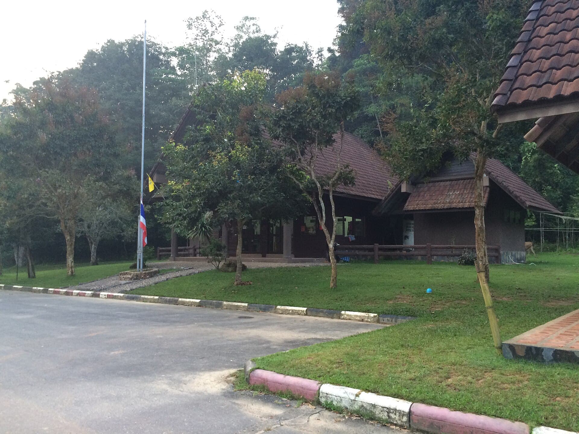 Nakhon Nayok — Hin Tung, Mueang Nakhon Nayok District, Nakhon Nayok 26000, Thailand - panoramio (1)