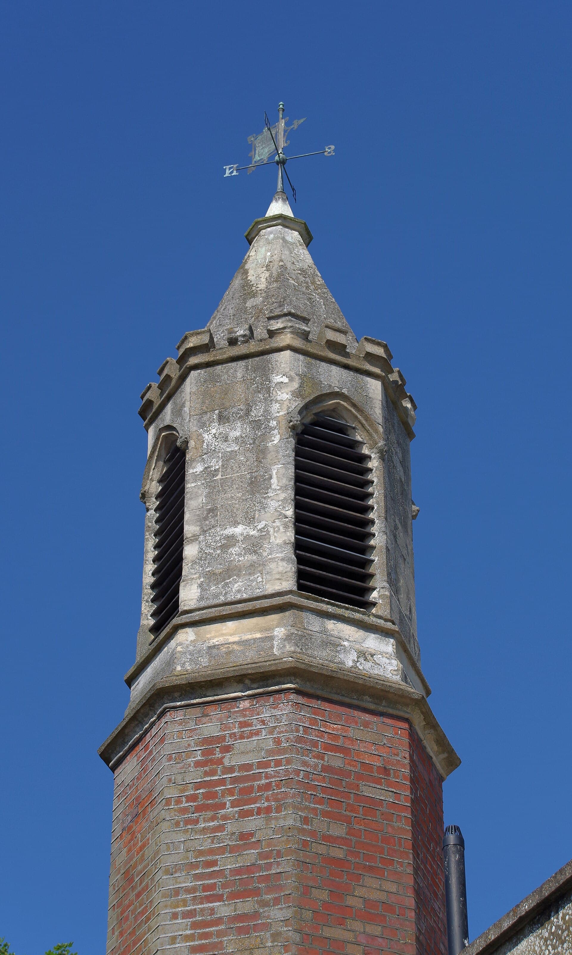 Eton — Windsor and Eton Riverside railway station MMB 03